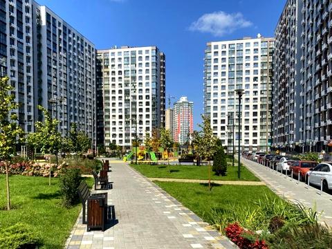 комерційна за адресою Тираспольська вул., 52-60