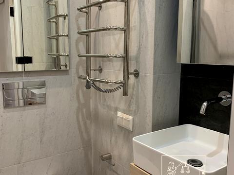 квартира за адресою Соборності просп. (Возз'єднання), 17