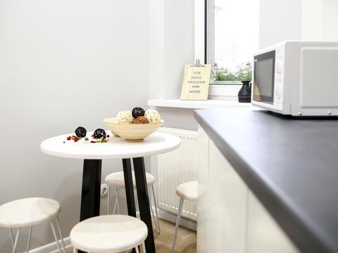 квартира за адресою Академіка Андрія Сахарова вул., 4