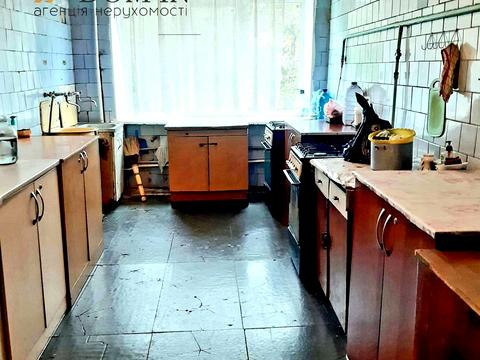 кімната за адресою Нижньосироватська вул., 67