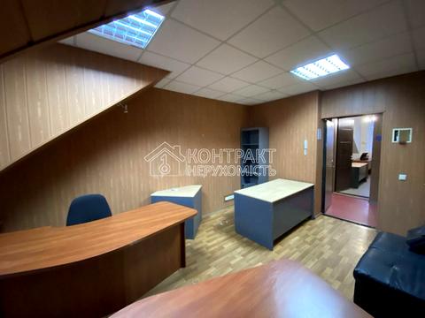 комерційна за адресою Космічна вул., 26