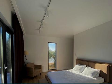 дом по адресу Мира ул.