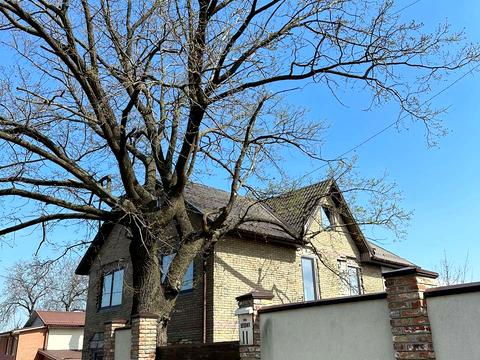 будинок за адресою Повітова вул., 11б