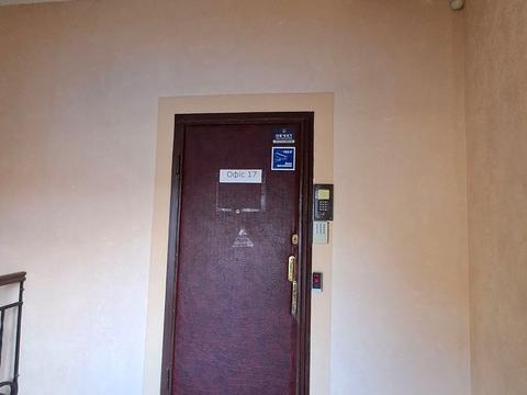 коммерческая по адресу Кардинала Любомира Гузара ул., 32
