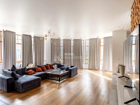 будинок за адресою Вишнева вул. (Леніна)