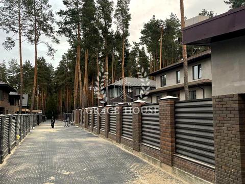дом по адресу Лісова