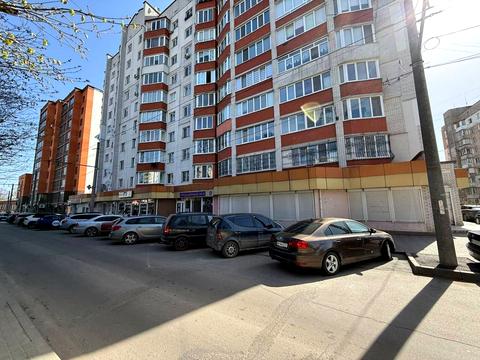 комерційна за адресою Петра Болбочана вул. (Городовікова), 3/2