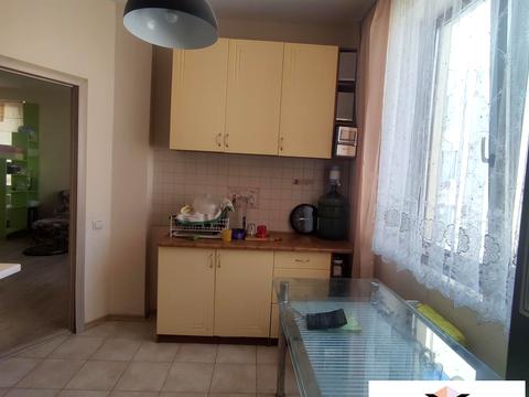 квартира за адресою Владислава Бувалкіна вул., 54-Б