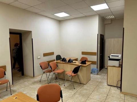 коммерческая по адресу Calle Dilova ул. (Димитрова), 6