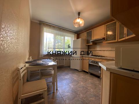квартира за адресою Нижньоюрківська вул., 4