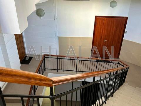 коммерческая по адресу Трёхсвятительская ул., 13