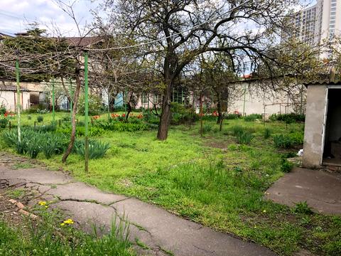 участок по адресу Левоневского