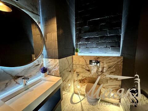 комерційна за адресою Джона Маккейна вул. (Івана Кудрі), 1