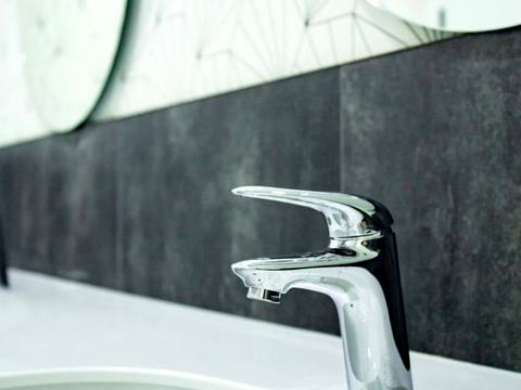 комерційна за адресою Саксаганського вул., 53/8