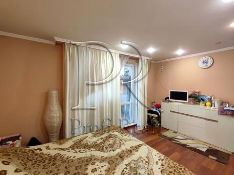 квартира за адресою Дарницький бульв., 8