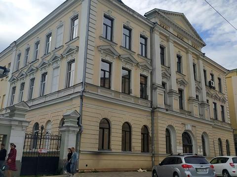 коммерческая по адресу Университетская ул., 4