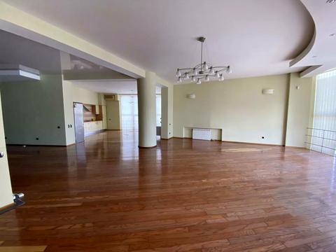 коммерческая по адресу Харьковская ул., 2