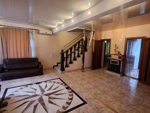 будинок за адресою Богатирська вул., 42