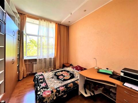 квартира за адресою Переможців вул., 4