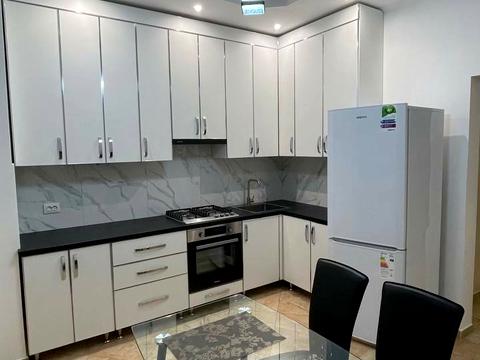 квартира за адресою Квітки-Основ'яненка вул., 8б