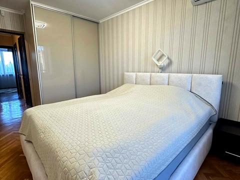 квартира за адресою Євгена Патона вул., 27