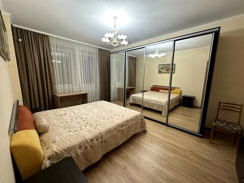 квартира за адресою Миколи Бажана просп., 14