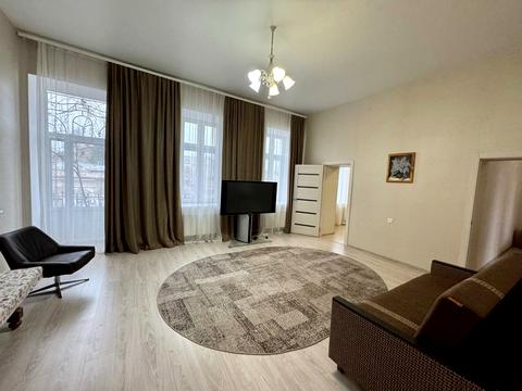 квартира по адресу Базарная ул., 32