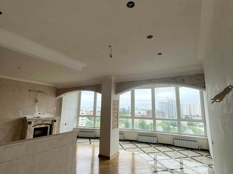 квартира за адресою Незалежності вул., 8Б