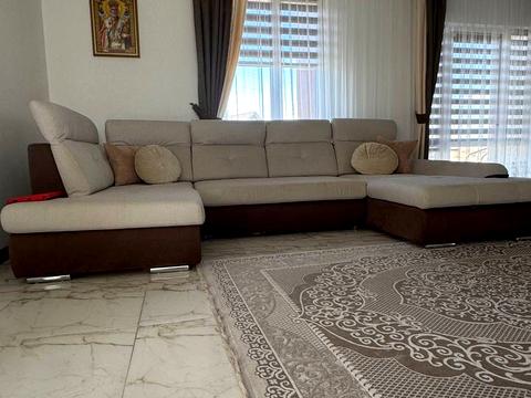 будинок за адресою Центральна, 6