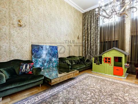 будинок за адресою Фастівський