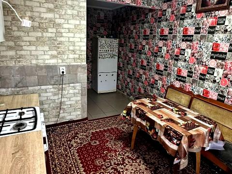 квартира за адресою Нижньодворецька вул., 7