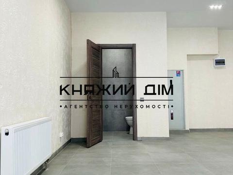 комерційна за адресою Михайла Максимовича вул. (Онуфрія Трутенка), 24