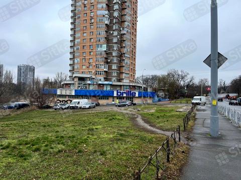 комерційна за адресою Чоколівський бульв., 42-А