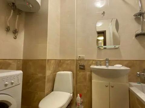 квартира за адресою Райдужний масив вул., 10б, 10в