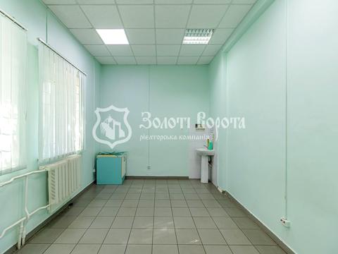комерційна за адресою Вишгородська вул., 38