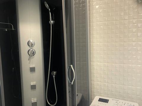 квартира за адресою Соборності просп. (Возз'єднання), 17 к2