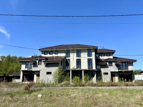 будинок за адресою с. Княжичі, Ялинкова