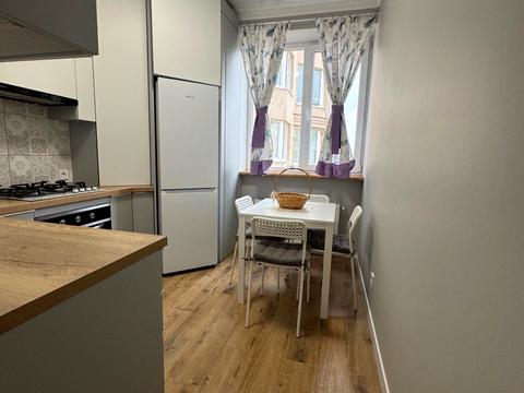 квартира за адресою Корольова вул., 2