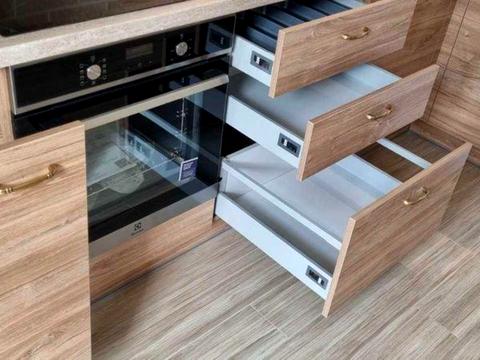 квартира по адресу Ревуцкого ул., 40-В