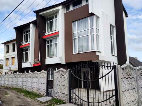 комерційна за адресою Ягідна вул., 15