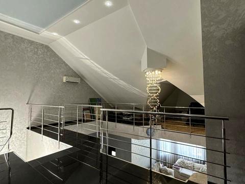 будинок за адресою Молодіжна