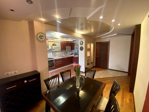 квартира по адресу Героев просп., 3