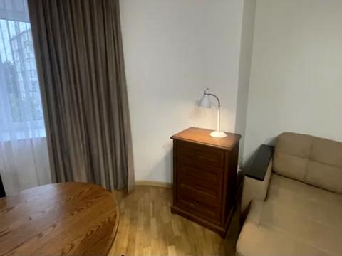 квартира за адресою Карпенка вул., 32