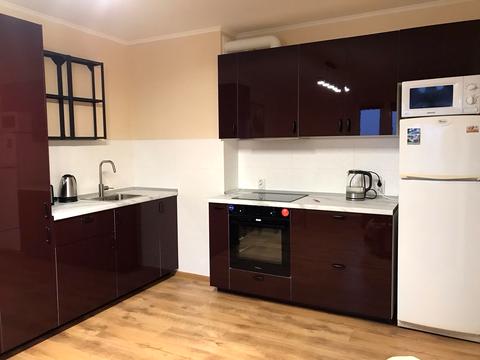 квартира за адресою Ревуцького вул., 54