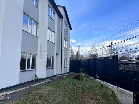 будинок за адресою Дачна вул.