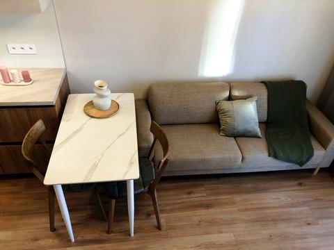 квартира за адресою Салютна вул., 2к7
