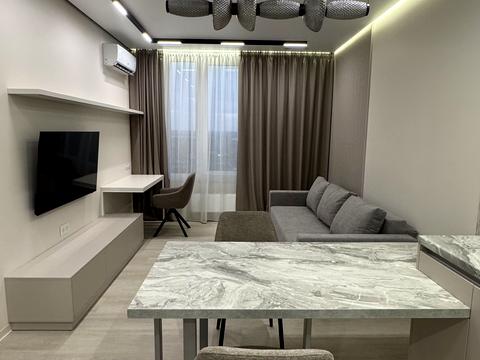 квартира за адресою Дніпровська набережна, 20-а