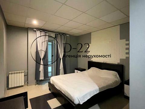 квартира за адресою Ревуцького вул., 7