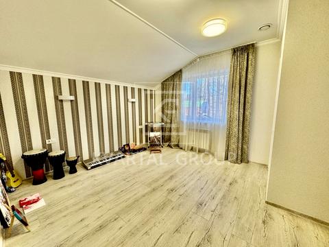 будинок за адресою Отамана Орлика вул.