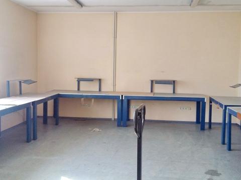 комерційна за адресою Радистів вул., 54